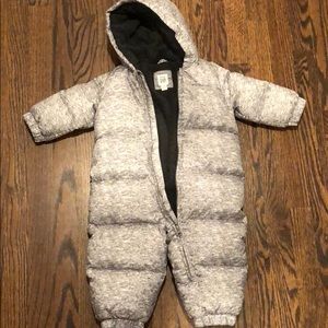 Winter bodysuit gap 12-18months